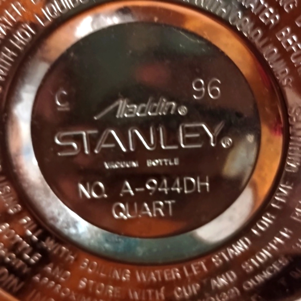 Vintage Stanley Thermos Tumbler - 24 Ounces EUC - Picture 8 of 15
